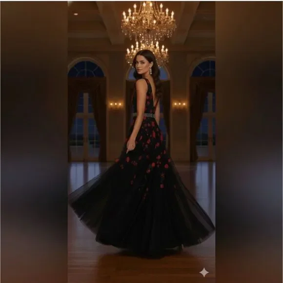 NWT Size 4 Ellie Wilde floral embroidered ball gown crystal belt v neck - Picture 8 of 9